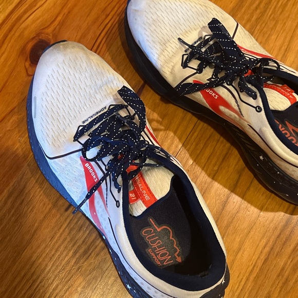 Brooks Adrenaline 21 USA - Picture 6 of 7